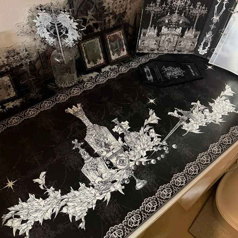 Desk Setup Rug - 디바인 렐름 고딕 건축 마우스 패드
